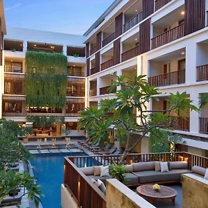 The Magani And Hotel Legian (Bali)