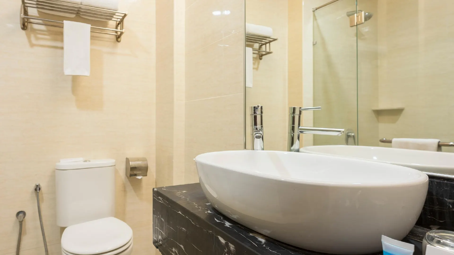 ***  Metro Hotel Bukit Bintang Kuala Lumpur Malaysia