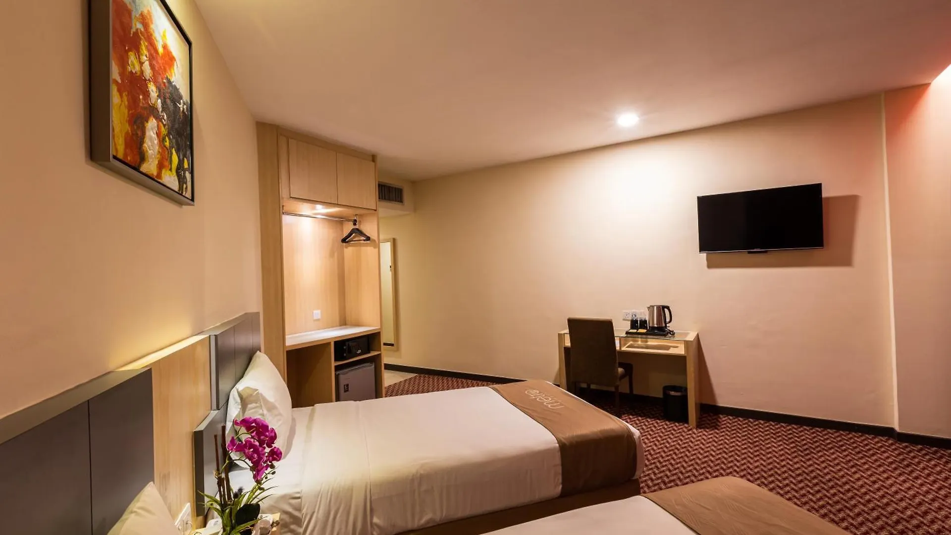 Metro Hotel Bukit Bintang Kuala Lumpur 3*,